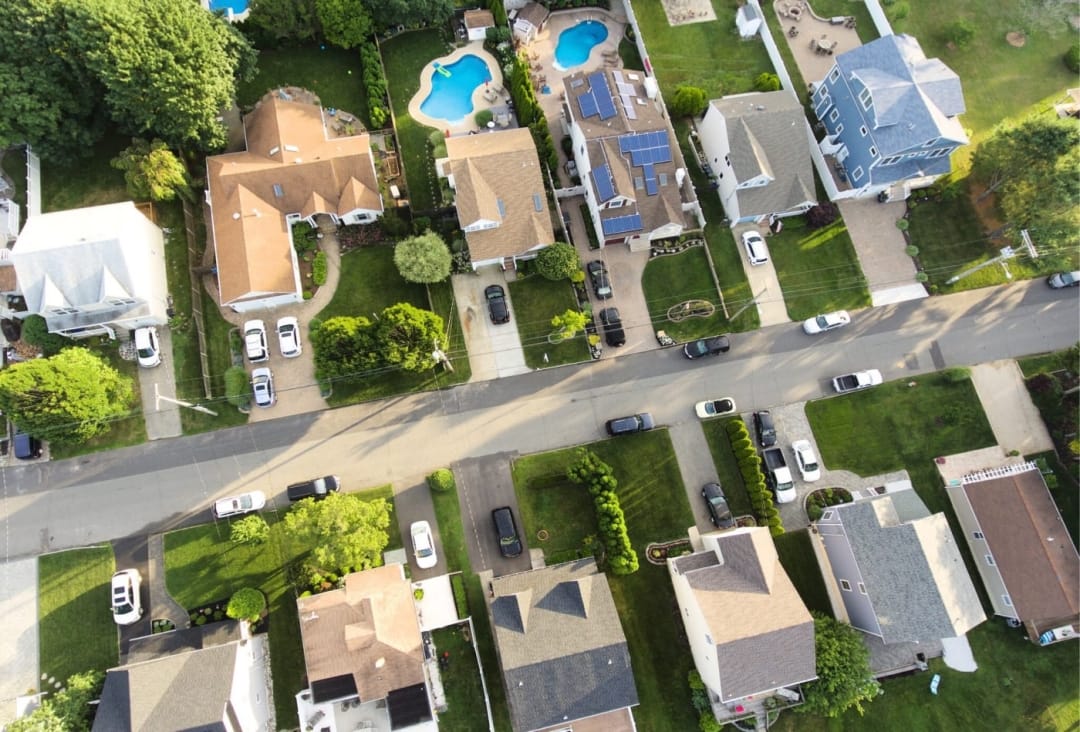 Make Your Goals Meet Finances: 5 Simple Ways to Invest in Real Estate